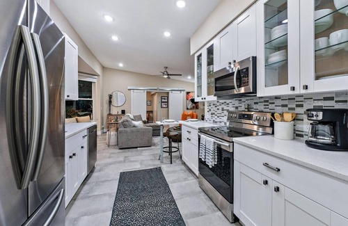 Jupiter Farms Apartment | Whispering Woods - Wake Up To The Sounds Of Nature