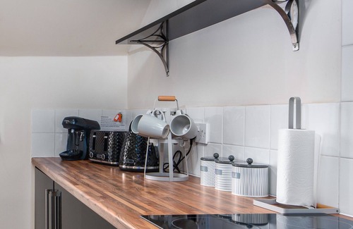 West Cliff Apartment | Whitby On The Hill,5mins To the Beach,Pets Welcome