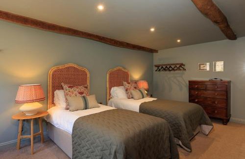 Ufford Hotel | White Hart Ufford- Stamford