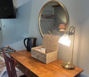 Ufford Hotel | White Hart Ufford- Stamford