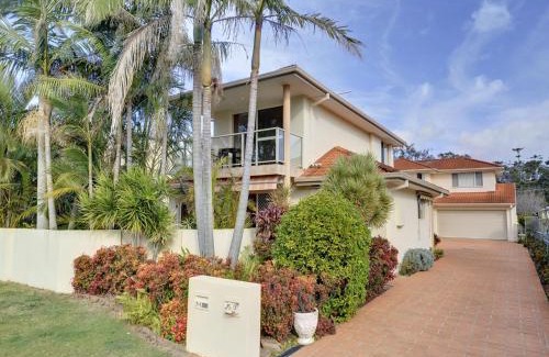 Nelson Bay House | White Horses, 7B Achilles Street