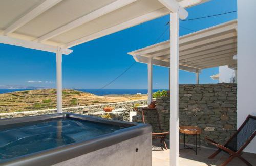 Platis Gialos House | White House