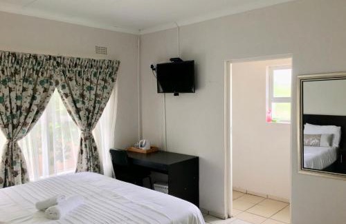 Umtata Bed & Breakfast | White House lodge