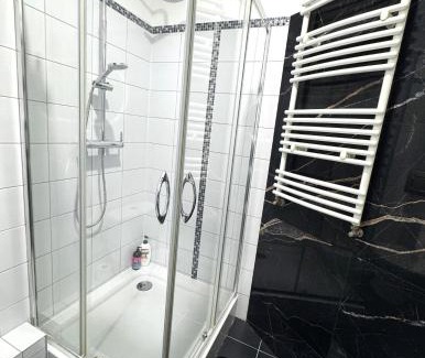 Ursynow Apartment | White House