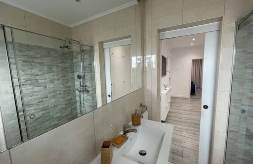 Carvoeira Apartment | White House