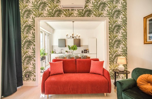 Pisa City Centre Apartment | White Mirror Apartment