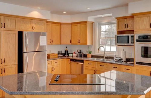 Franconia House | White Mountains Getaway - mins to Cannon and scenic spots