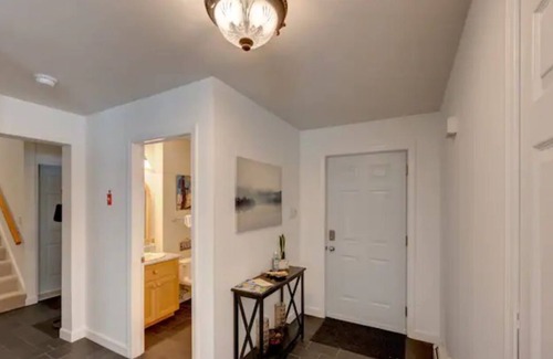 Franconia House | White Mountains Getaway - mins to Cannon and scenic spots