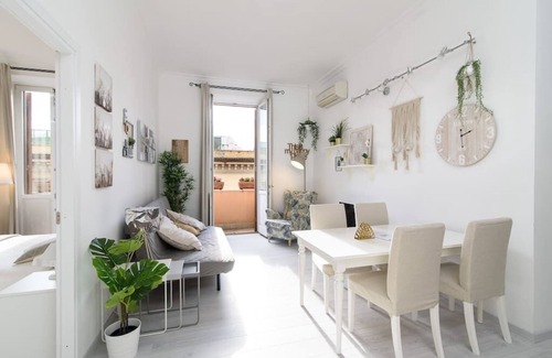 Esquilino Apartment | White Napoleone Apartment