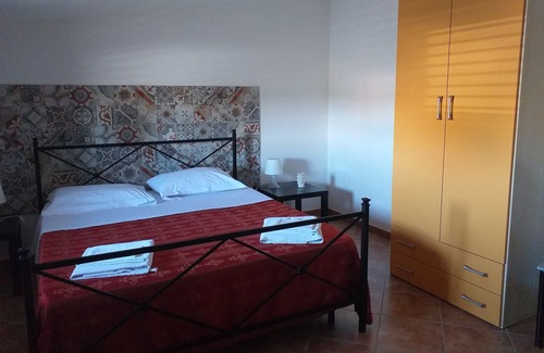 Noto Marina Cottage | White Rocks, villa 50mt from the sea