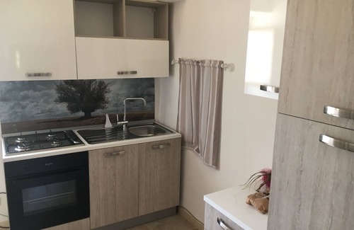 Monopoli House | white sea harbor house