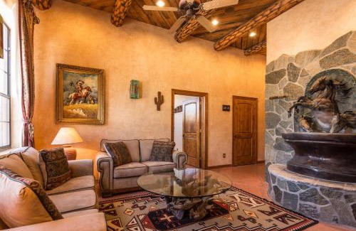 Picture Rocks Bed & Breakfast | White Stallion Ranch