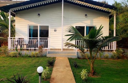 Arambol Hotel | White Truffle Resort, Arambol