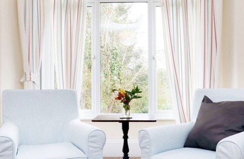 Bicknoller Cottage | WHITES MEADOW, pet friendly, character holiday cottage in Bicknoller