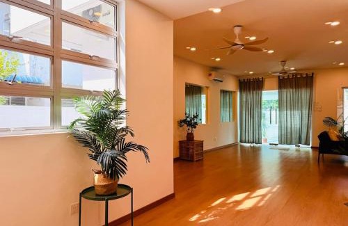George Town Villa | WhiteZen Family Homestay 9Room for 20pax Central Penang