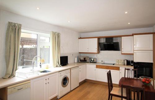 Whitley Bay House | Whitley Bay - Sleeps 6 - Parking - Fast Wifi - Dogs Welcome