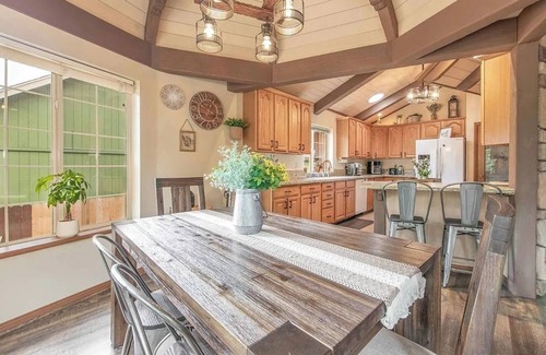 Whispering Forest House | Whitney Manor