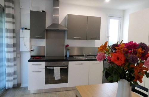 Caremeau Apartment | Whole apartment -Nîmes- T2 garden level