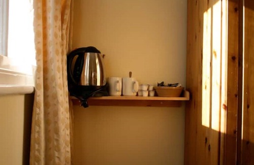 Llandudno House | Whole House - Llandudno Hostel