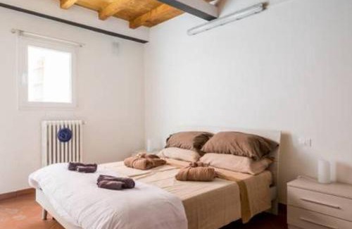 Historic Center Apartment | whouse suite apartment mirasole