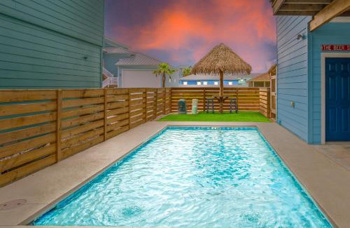 Roosevelt House | Why Knot Relax - Heated PRIVATE Pool Beach Gear Credit Included