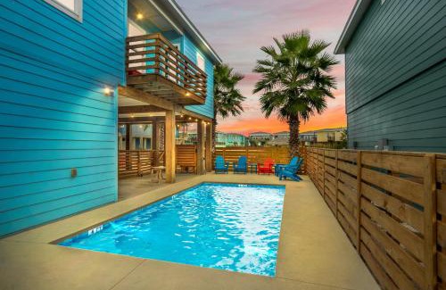 Roosevelt House | Why Knot Relax - Heated PRIVATE Pool Beach Gear Credit Included