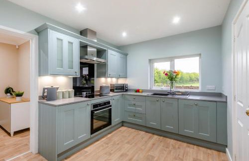 Wigton House | Wicket Thorn