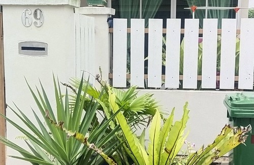 Jitra House | Wide space home with free parking in Jitra ,Kedah