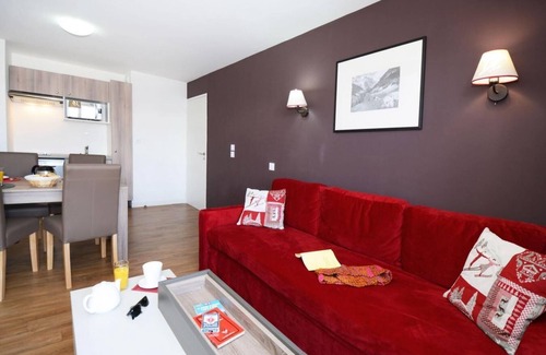 Auris Apartment | Wifi, 300m from resort center, fitness, swimming pool, terrace, balcony, tv, ski locker, 35m²