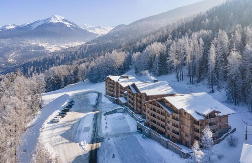 Montalbert Apartment | Wifi, 300m from ski slopes, swimming pool, sauna, hammam, parking, ski locker, 45-70m², Montalbert