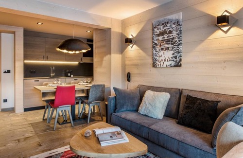 Val-d'Isere Apartment | Wifi, fitness, swimming pool, sauna, hammam, balcony, tv, ski locker, 60m², Val d'Isère