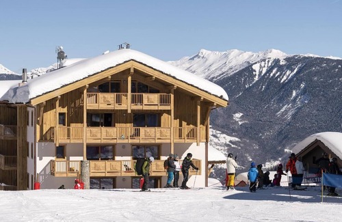 Les Avanchers-Valmorel Apartment | Wifi, resort center, fitness, swimming pool, balcony, parking, tv, ski locker, 75m², Valmorel