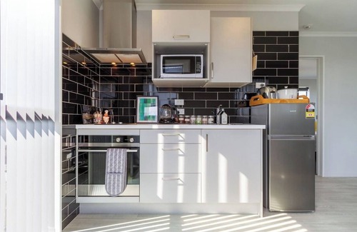 Halswell House | Wigram Escape: Minutes to Ngā Puna Wai Sports Hub