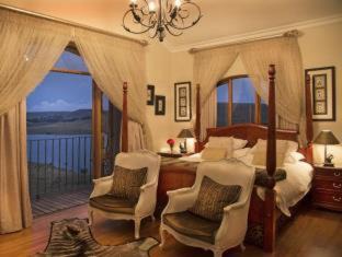 Phuthaditjhaba Cabin | Wild Horses Lodge