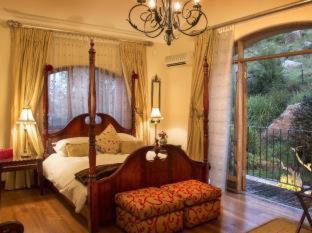 Phuthaditjhaba Cabin | Wild Horses Lodge