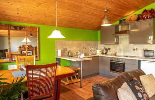 Storwood Villa | Wild Oats 14 Yellowtop Country Park