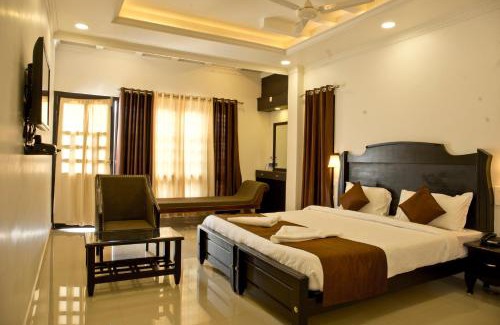 Kumily Hotel | Wild Saga