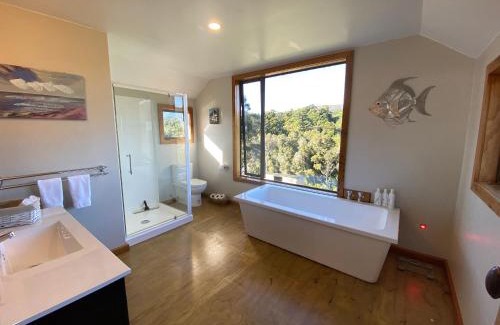 Mokihinui House | Wild Weka Eco Stay - Off-Grid 4WD Recommended