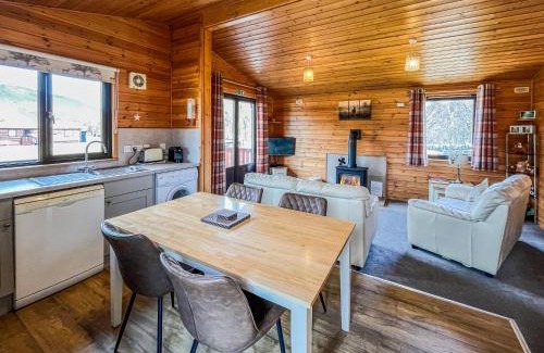 Newtonmore House | Wildcat Lodge
