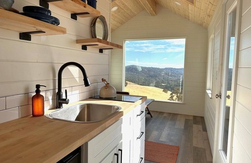 Mariposa RV Rental | Wildhaven Yosemite Glamping