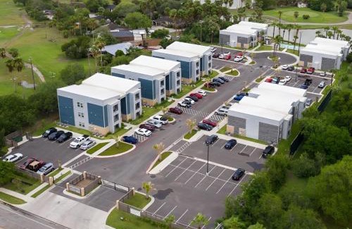 Brownsville Apartment | Wildrose Villas