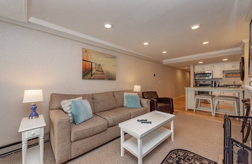 Thayerville Condo | Will O' The Wisp: 103A Efficiency/One Bath