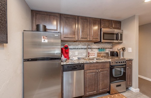 Thayerville Condo | Will O' The Wisp: 206A Efficiency/One Bath