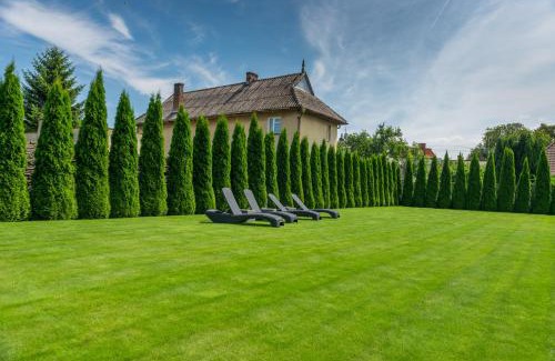 Puck Villa | Willa Intryga