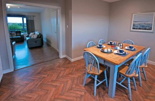 Portrush House | Willan Cottage