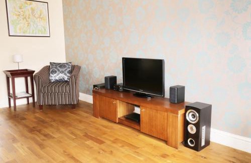 Holmrook House | William Court Cottage