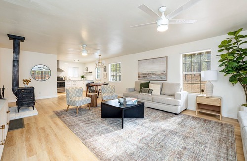 Williams House | Williams Pines TrainStation Home
