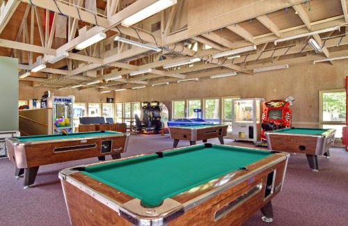 Stonehouse Other | Williamsburg Camping Resort Wheelchair Accessible Park Model 7