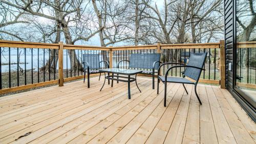 Harwood House | Willow Bay Cottages