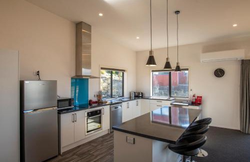 Lake Tekapo House | Willow Bay - Lake Tekapo